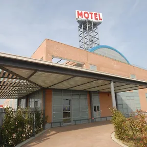 4* Hotel 2